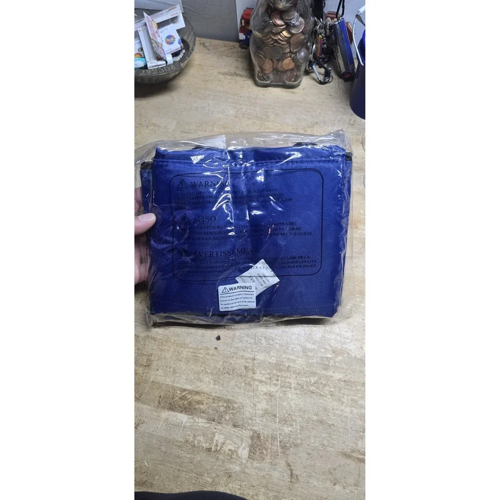 NFL New York Giants insulated soft lunch bag cooler, 6 Pack Cooler